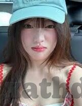 麻豆传媒下载-大尺度成人内容传播，麻豆传媒下载的风险与影响